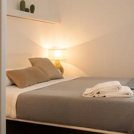 Bed & Breakfast Santo Stefano Raro Collection 2*