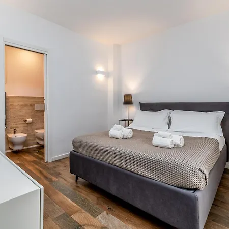 Bed and Breakfast Santo Stefano Raro Collection Μπρίντιζι