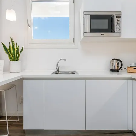 Santo Stefano Raro Collection