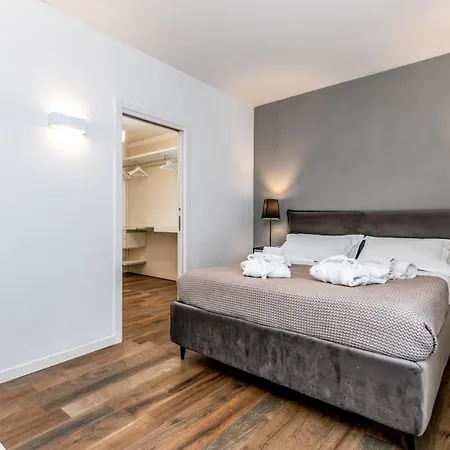 Santo Stefano Raro Collection 4* Brindisi