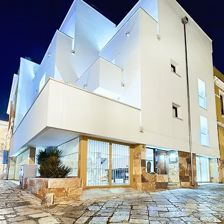 Santo Stefano Raro Collection
