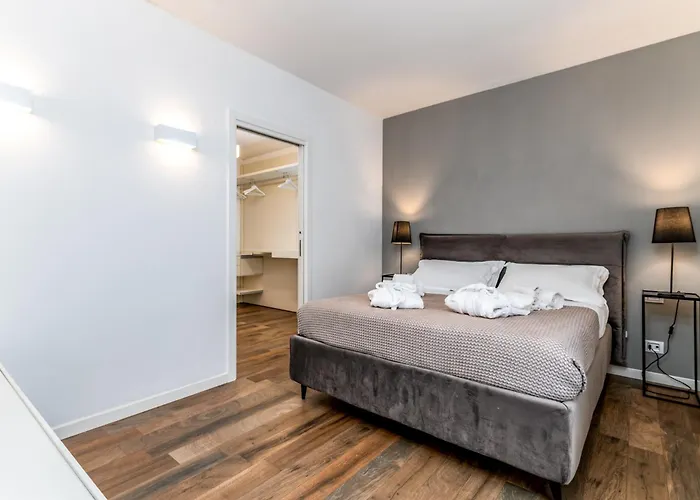Santo Stefano Raro Collection 4* Brindisi